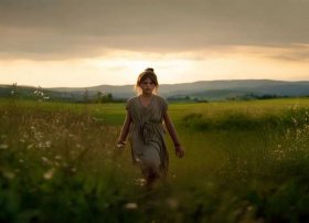 农村故事小女孩（《寻找央金拉姆》在农村广袤的土地上,寻找生命的希望）