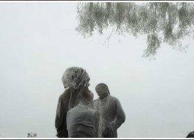 三个怪物儿童故事；有谁知道三只腹黑小猫的故事和名称