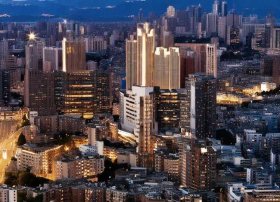 小尾巴童话故事，二年级童话小故事100字【三篇】