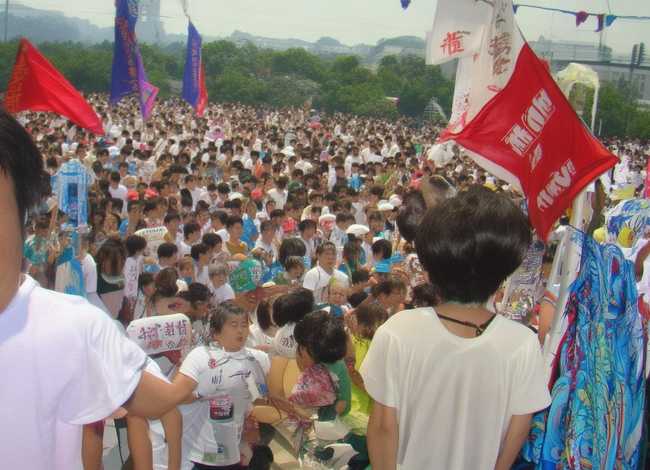 对话的幼儿故事,求一遍幼儿故事 不要太长 3分钟以里2分钟以外的 要有动物对话 谢谢 对话的幼儿故事,求一遍幼儿故事 不要太长 3分钟以里2分钟以外的 要有动物对话 谢谢