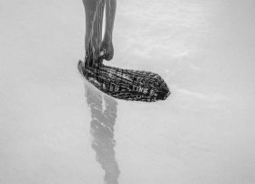 快乐童年故事 - 快乐童年快乐成长故事,100字怎么写