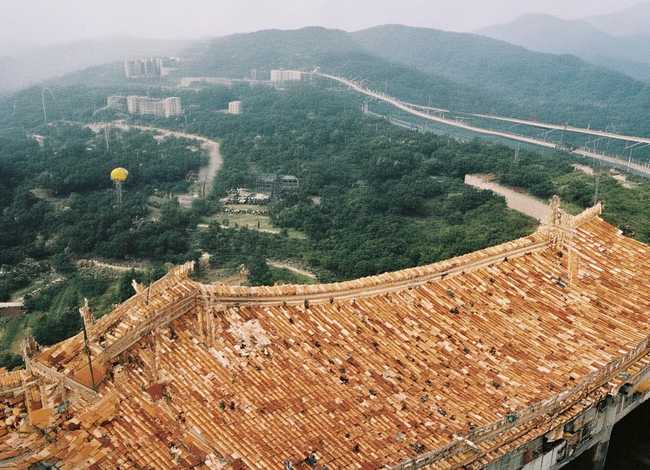 王熙凤的经典故事；关于王熙凤的10个故事(150~200字)