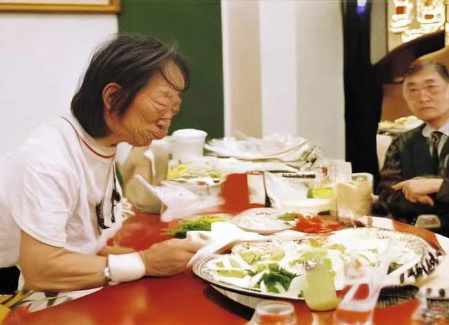 五指山茶是什么茶 绿茶的功效与作用和禁忌 五指山茶是什么茶 绿茶的功效与作用和禁忌