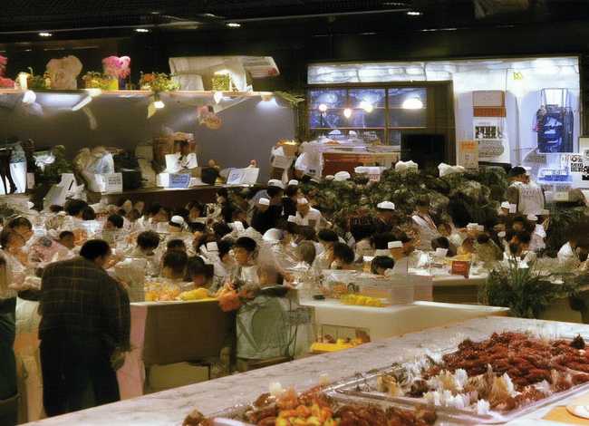 家乡故事幼儿园,幼儿园迎国庆爱祖国为题材写一篇50至100左右的小故事 家乡故事幼儿园,幼儿园迎国庆爱祖国为题材写一篇50至100左右的小故事