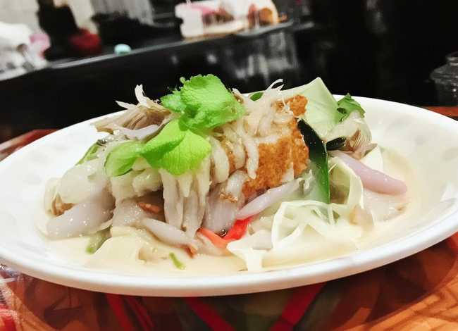 王熙凤的故事有哪些名字，关于王熙凤的10个故事(150~200字)