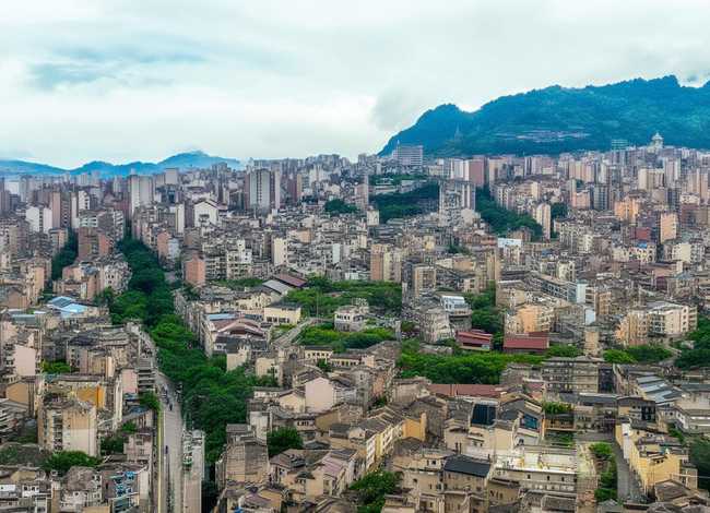 牛郎织女儿童故事短篇、概括牛郎织女的故事50字以内!