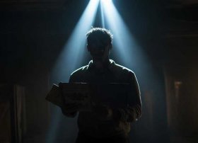 关于维护自身尊严的故事有哪些（有关名人维护个人尊严故事有哪些）