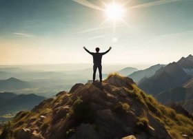 有关人的故事；有关于“有志者,事竟成”的名人故事