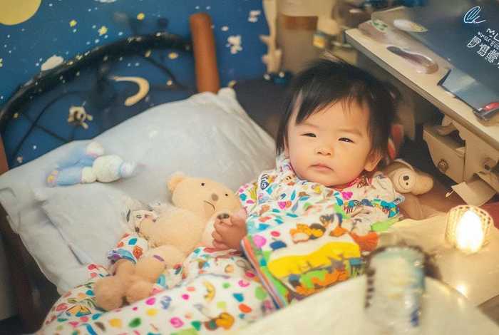 儿童米卡睡前小故事3-6岁，儿童睡前小故事米小圈上学记3-6岁