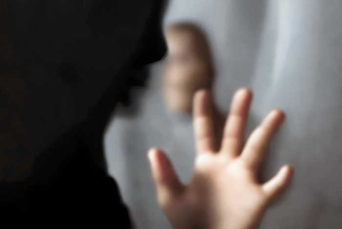 儿童虐待案件解说；虐童案件分析