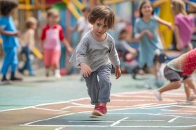 儿童弱智故事，弱智的励志故事