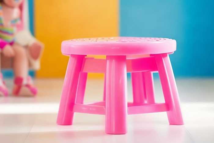 儿童粉色凳子（儿童小凳子）