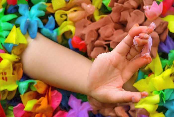 儿童手摇转轮（儿童玩具转轮）