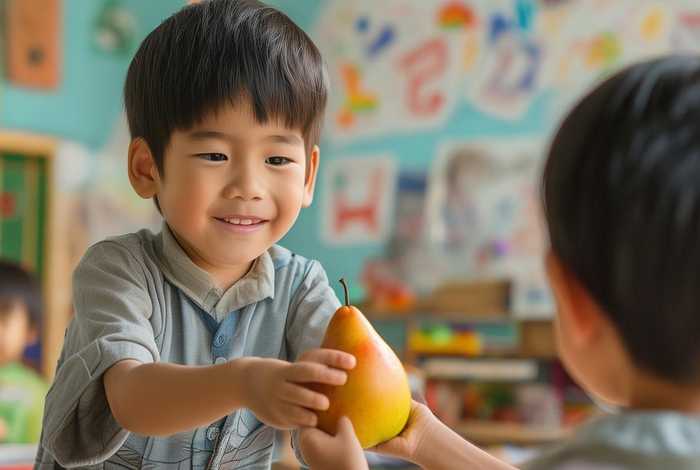 儿童故事加配图，孔融让梨儿童故事配图