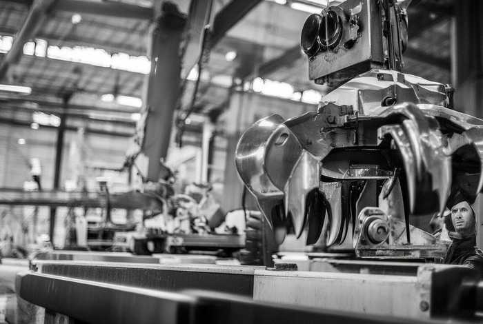 bonny抓钢机；抓钢机操作经验分享