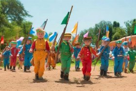 儿童军事故事，幼儿军旅故事