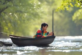 儿童寓言故事《刻舟求剑》（寓言故事50则刻舟求剑）