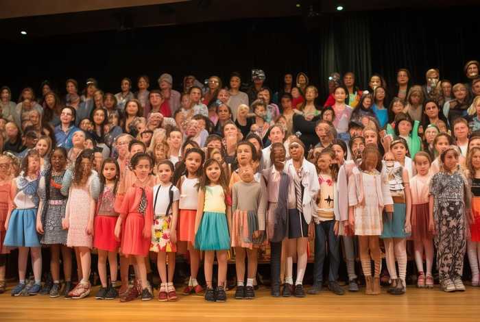 儿童朗诵比赛精选作品三分钟（儿童朗诵比赛精选作品三分钟左右）