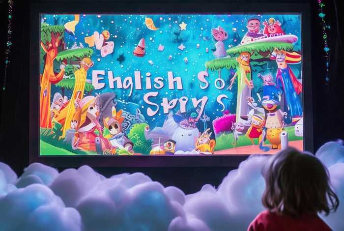 儿童英语故事动画；少儿英语故事视频