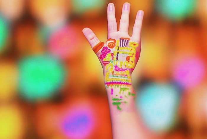 儿童手摇转轮（儿童玩具转轮）