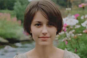 不长头发的女孩安然 不长头发的女孩安然现状