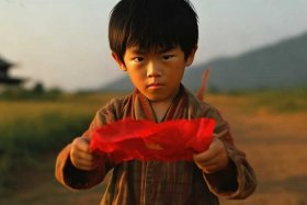 儿童红色经典小故事鸡毛信（小学生红色经典故事一封鸡毛信）