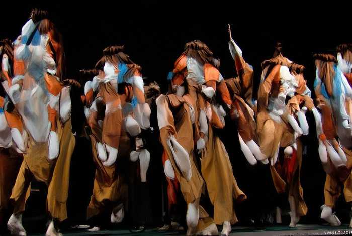 儿童画大嘴鸟的画法，儿童画大嘴鸟的画法怎么画