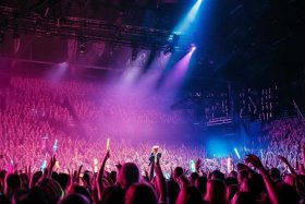 taylor swift世界巡回演唱会；taylor swift2020演唱会