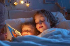 儿童夜晚听故事催眠 - 儿童睡前听催眠曲好不好