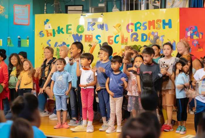 儿童英语故事演讲比赛的视频、幼儿英语小故事演讲比赛