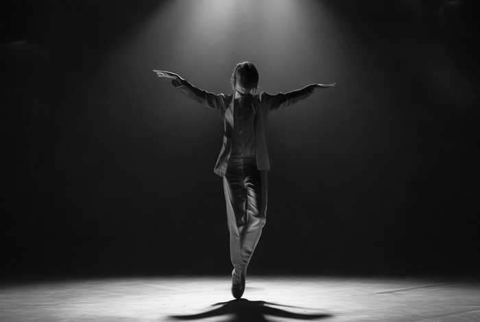 单人小品无声表演；单人小品无声表演视频