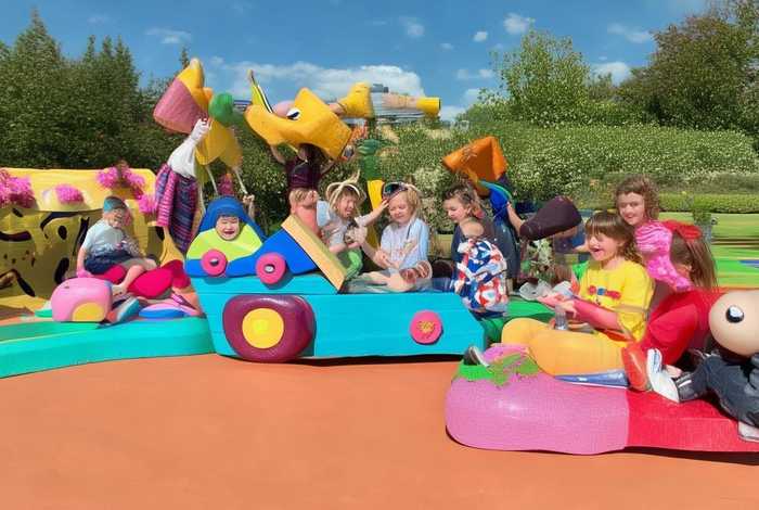 大皮鞋船语言活动方案 - 大班语言活动《皮鞋车》教案