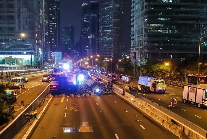 大货车事故 - 深圳大货车事故