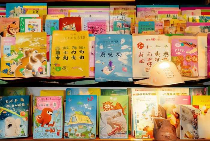 带有拼音的简单的故事书 带有拼音的简单的故事书有哪些