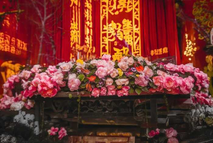 百花仙子民间故事的连环画（百花仙子民间故事的连环画怎么画）