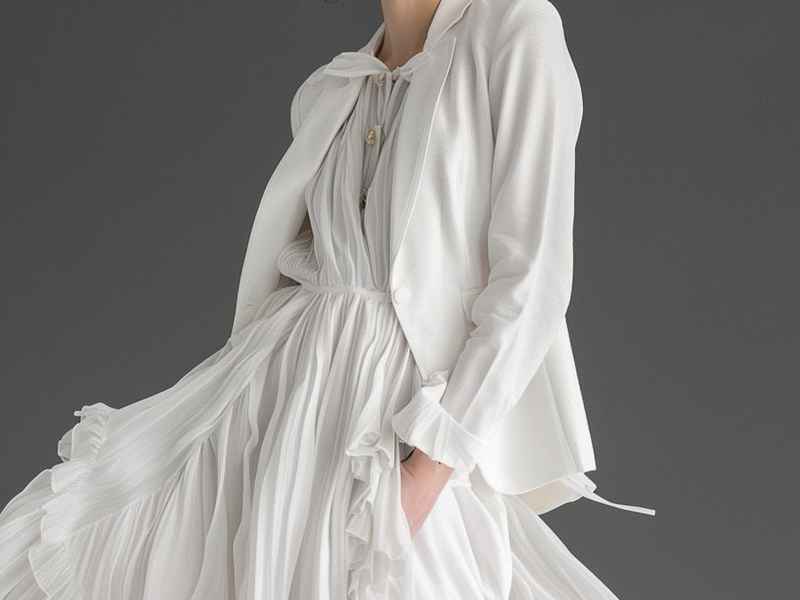 关于白色的故事 关于白色的故事简短