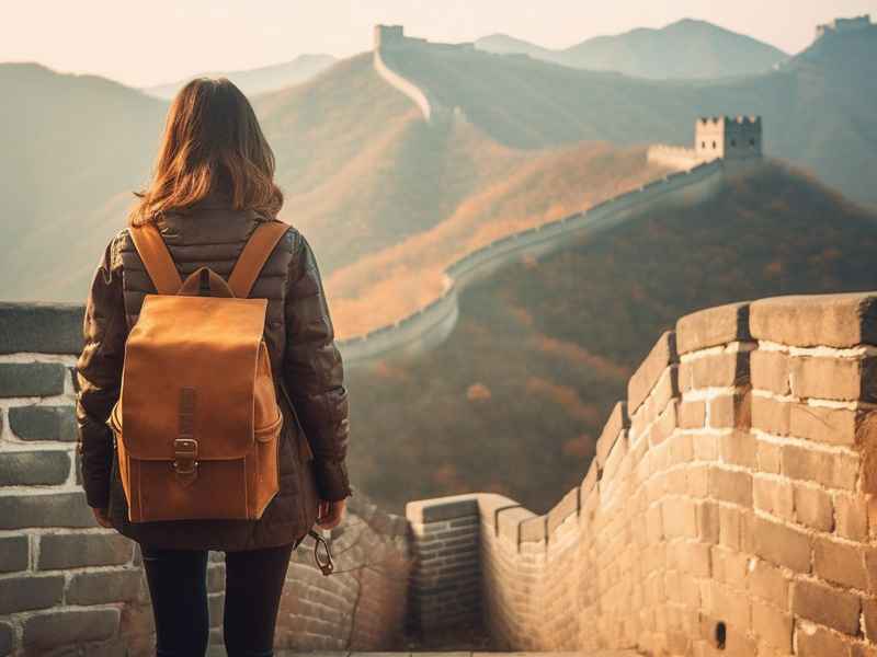 孟姜女哭长城故事；孟姜女哭长城的故事50字简写