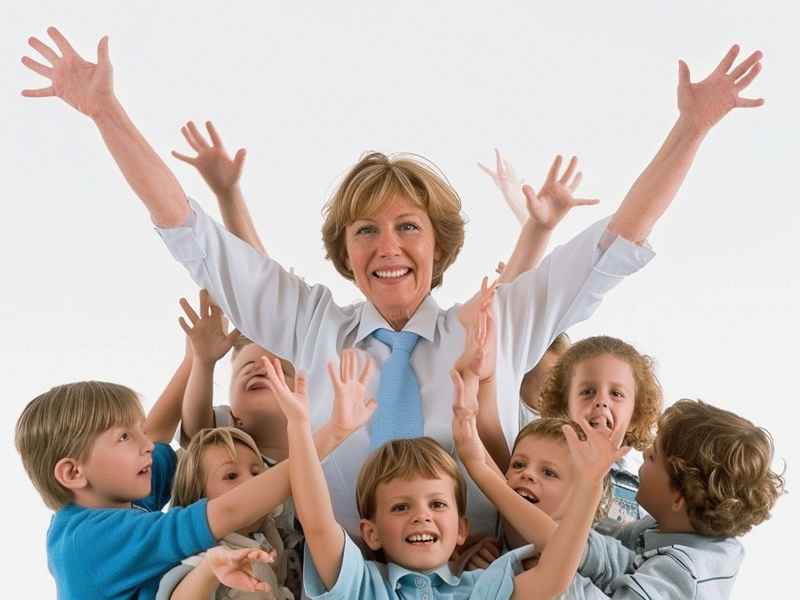 儿童周成就资深保姆、儿童周坏榜样成就