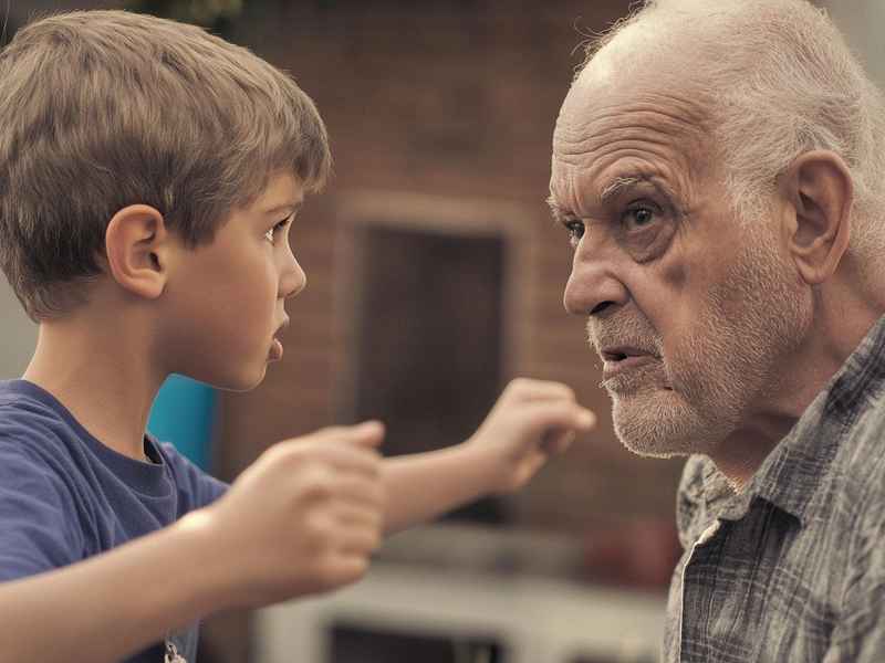 关于小孩智斗坏人的电影（关于小孩智斗坏人的电影叫什么）