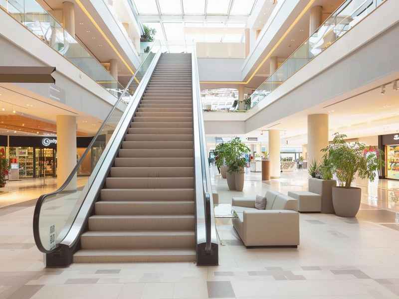 商场火灾逃生视频（商场火灾逃生视频真实）