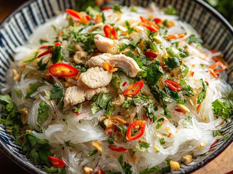 乌鸦生病视频；乌鸦生病视频大全