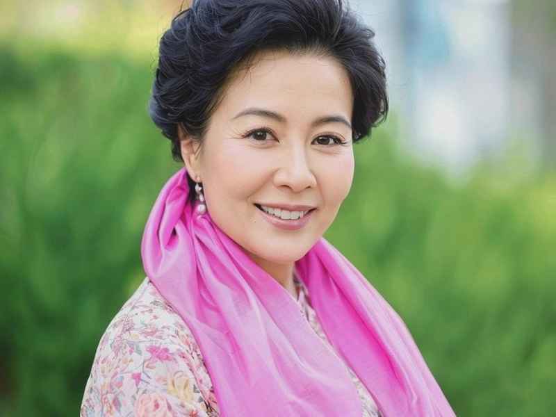 黄晓明的前女友有哪些；黄晓明的前女友有哪些名字