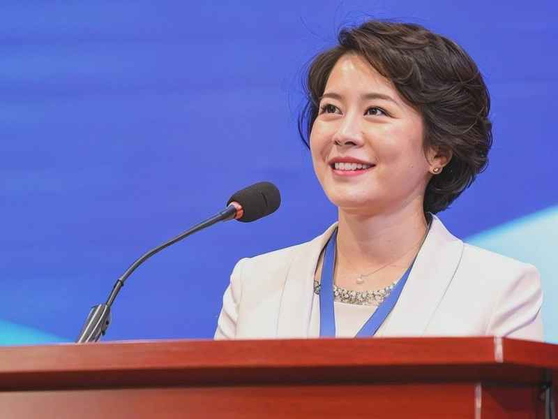 市工商联企业家代表探营慰问;工商联组织企业家们互相观摩 市工商联企业家代表探营慰问;工商联组织企业家们互相观摩