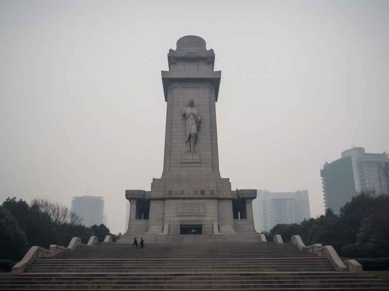 先烈的故事简短 先烈的故事简短一点