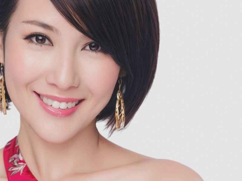 叫什么彤的女歌手，叫什么彤的女歌手名字