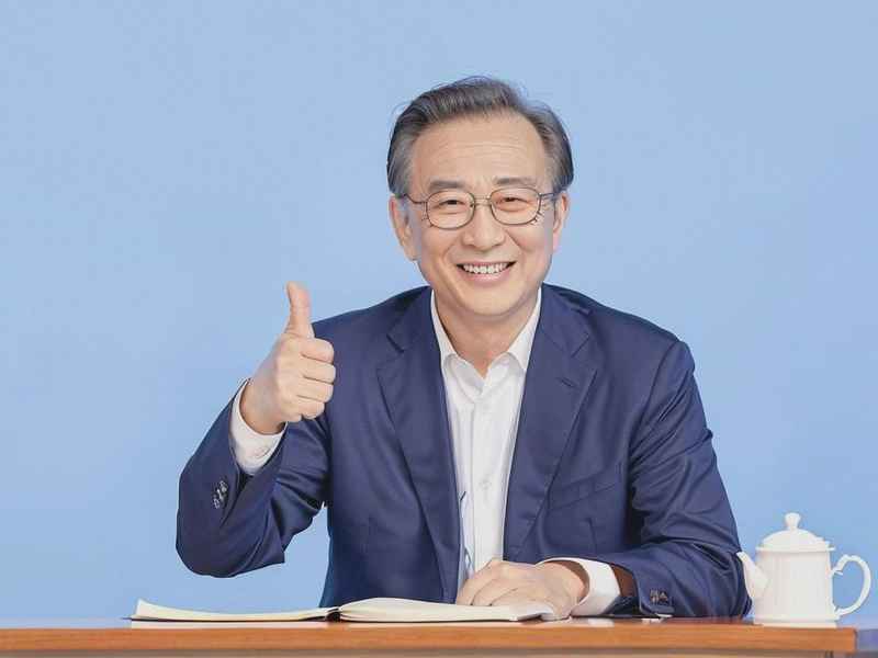 安徒生童话梦神主要讲了什么 - 安徒生童话梦神主要讲了什么道理 安徒生童话梦神主要讲了什么 - 安徒生童话梦神主要讲了什么道理
