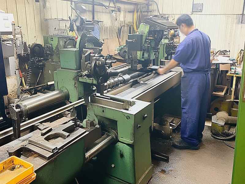 200通孔车床对外加工(通车床上加工内孔的方法有) 200通孔车床对外加工(通车床上加工内孔的方法有)