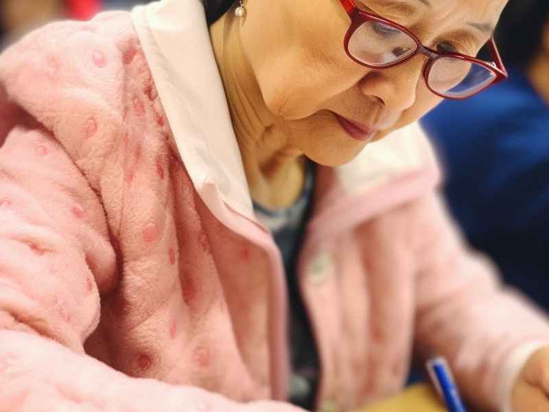 成人班童话故事游戏，成人童话剧剧本大全