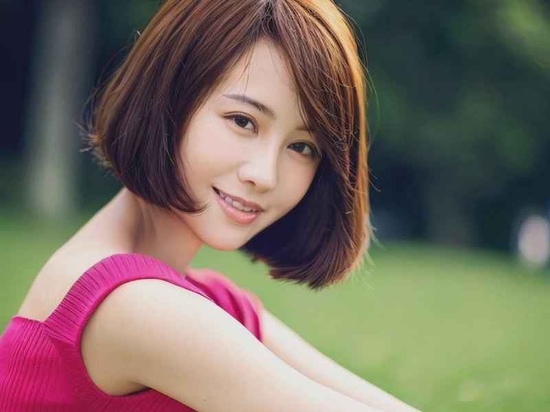 童话故事《丑小鸭》全文 - 童话《丑小鸭》原文 童话故事《丑小鸭》全文 - 童话《丑小鸭》原文